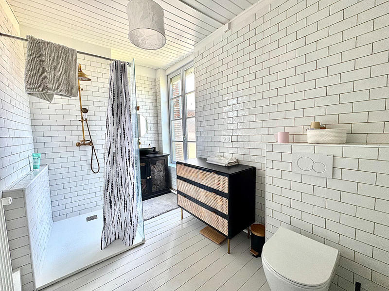 Maison - 140 m² - 5 pièces