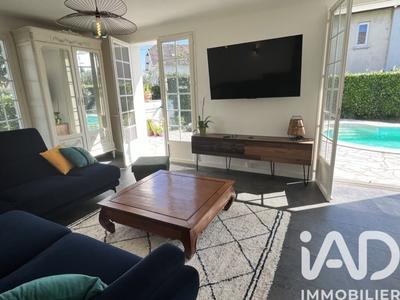 Maison - 143 m² - 6 pièces