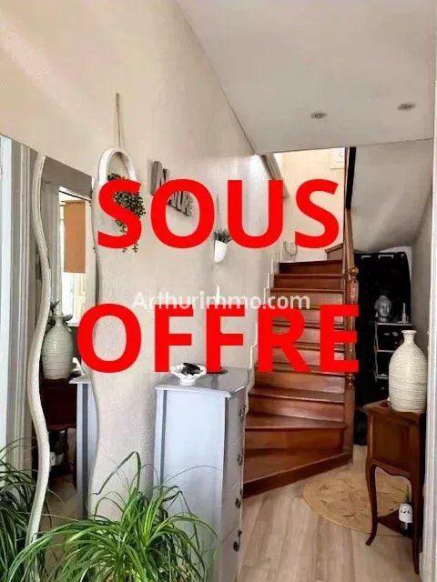 Maison - 90 m² - 5 pièces