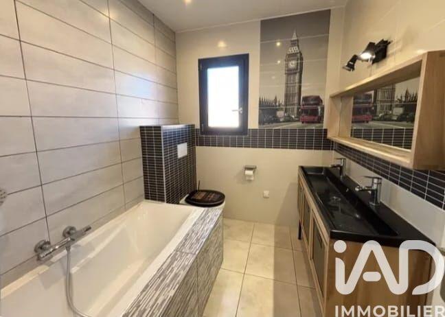 Maison - 147 m² - 7 pièces