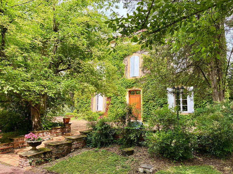 Maison - 200 m² - 7 pièces