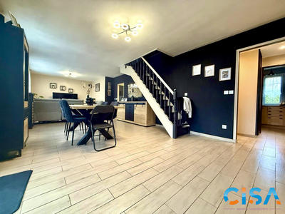 Maison - 109 m² - 7 pièces