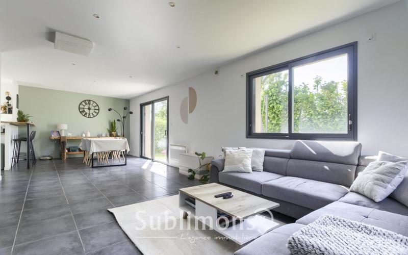 Maison - 110 m² - 5 pièces