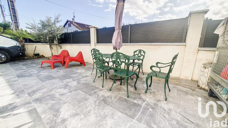 Maison - 122 m² - 6 pièces