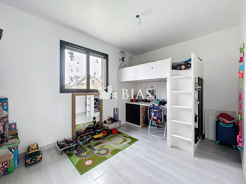 Maison - 100 m² - 4 pièces