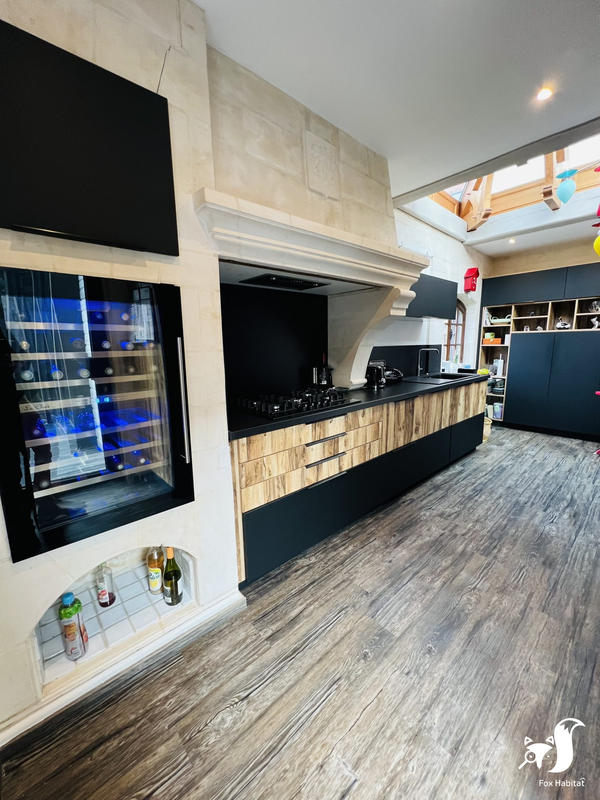 Maison - 249 m² - 9 pièces