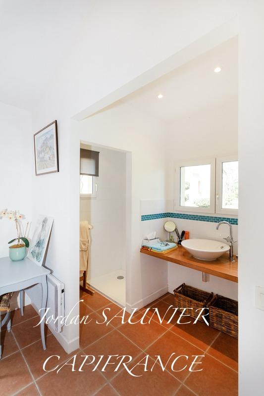 Maison - 182 m² - 7 pièces