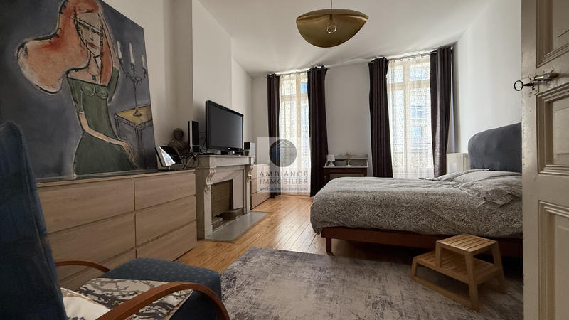 Appartement - 159 m² - 5 pièces