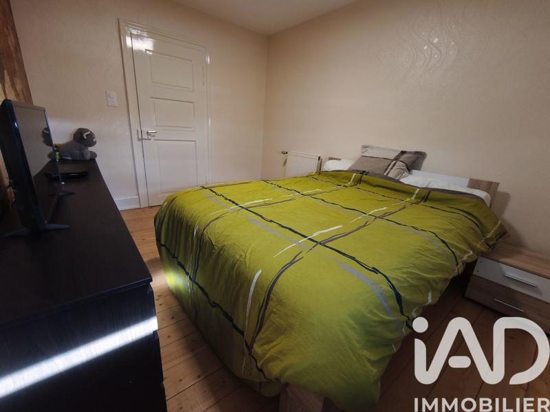 Maison - 93 m² - 5 pièces