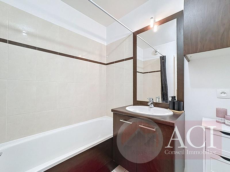 Appartement - 56 m² - 3 pièces