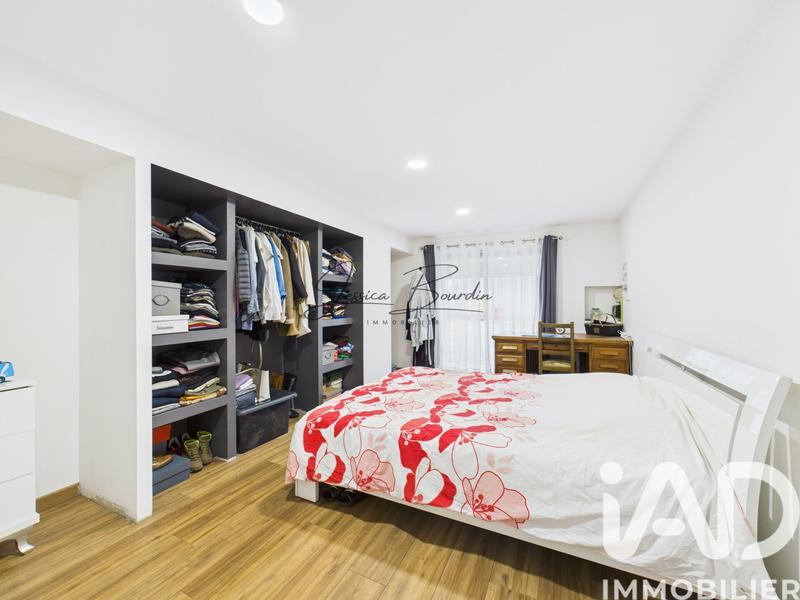 Maison - 170 m² - 5 pièces