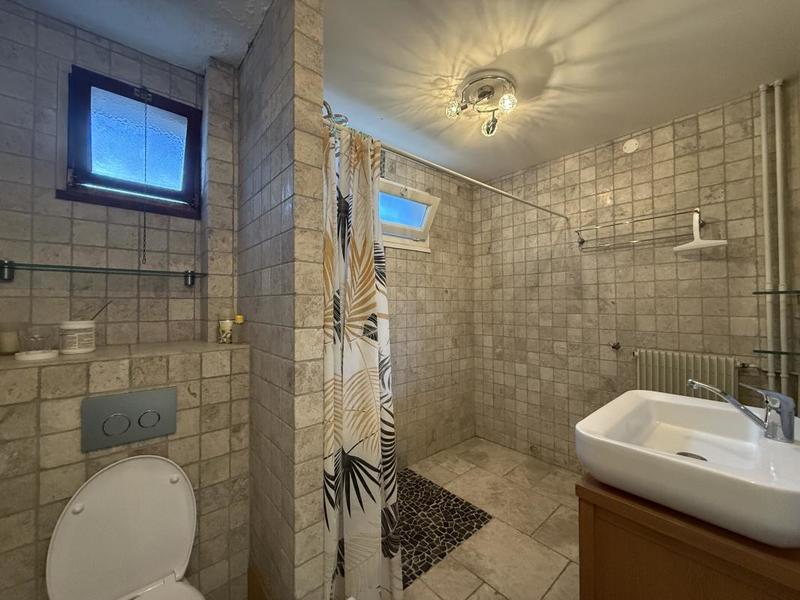 Appartement - 76 m² - 3 pièces