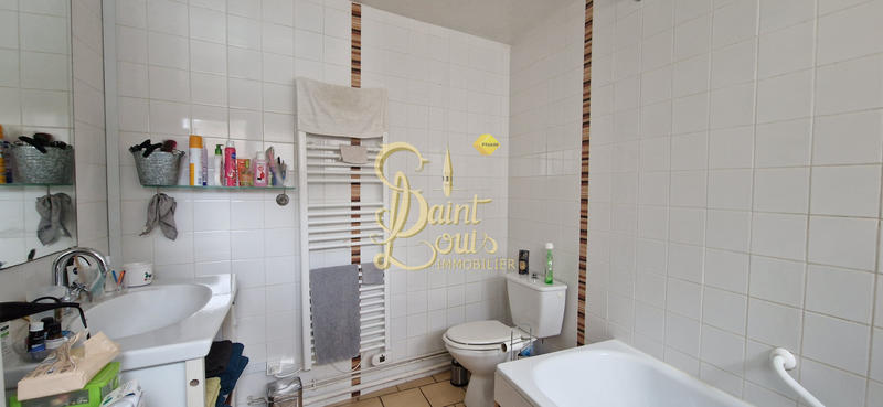 Maison - 87 m² - 4 pièces