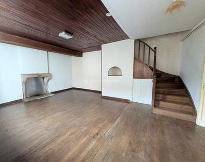 Maison - 102 m² - 6 pièces