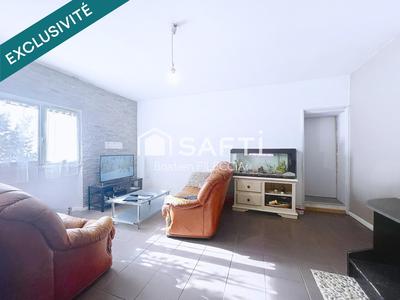 Maison - 104 m² - 5 pièces