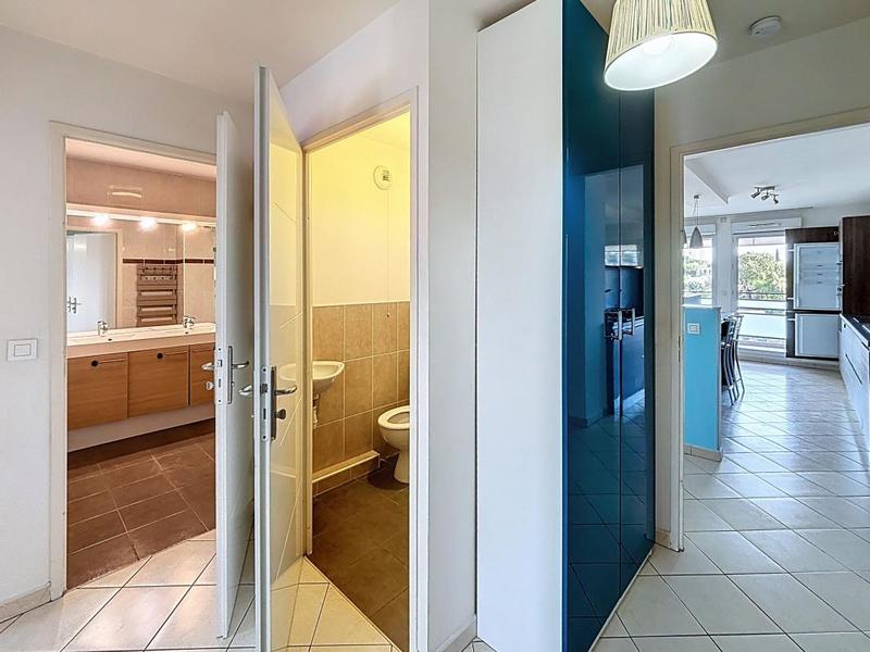 Appartement - 75 m² - 2 pièces