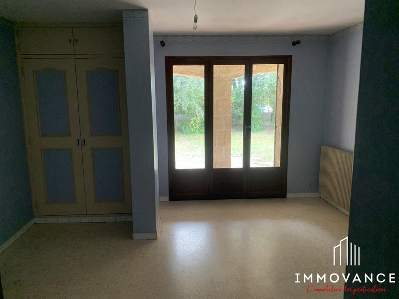 Maison - 230 m² - 7 pièces