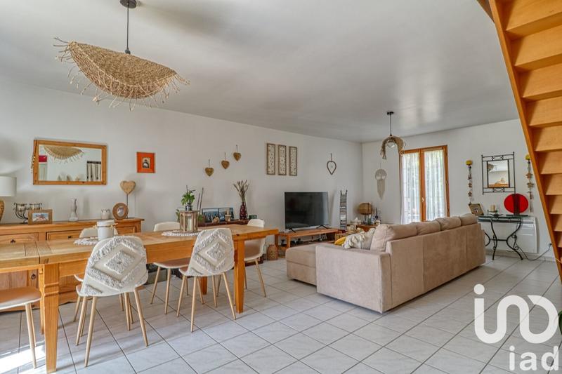 Maison - 100 m² - 5 pièces