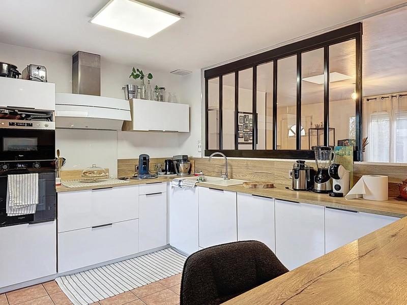 Maison - 100 m² - 4 pièces