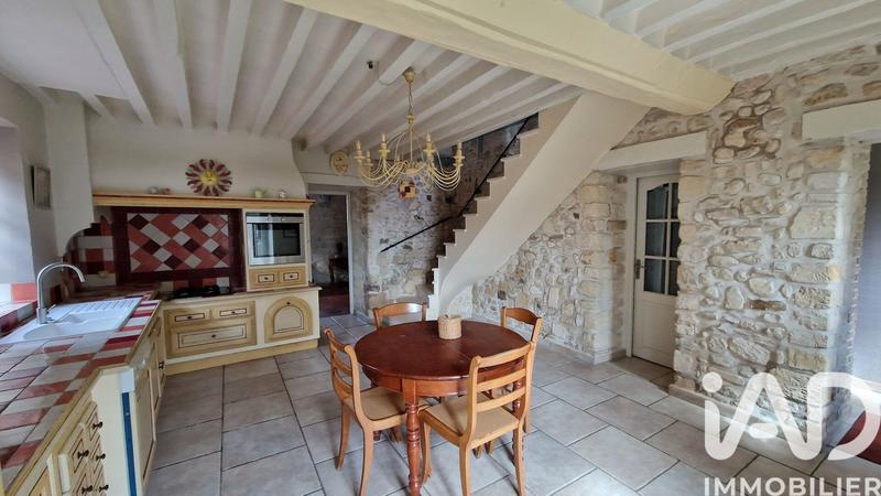 Maison - 252 m² - 6 pièces