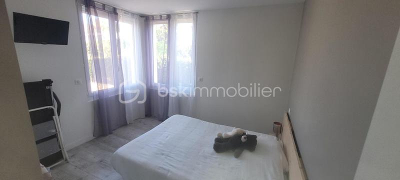 Maison - 204 m² - 8 pièces