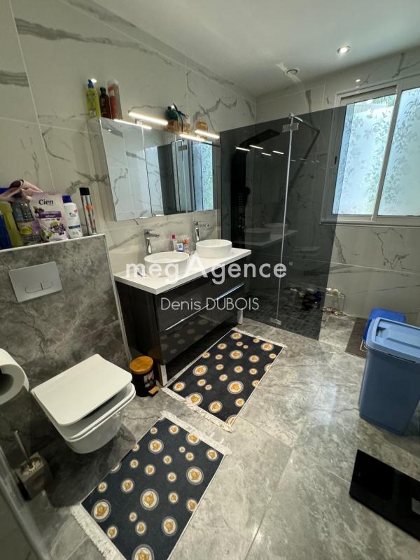 Maison - 146 m² - 7 pièces