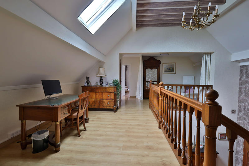 Maison - 178 m² - 6 pièces