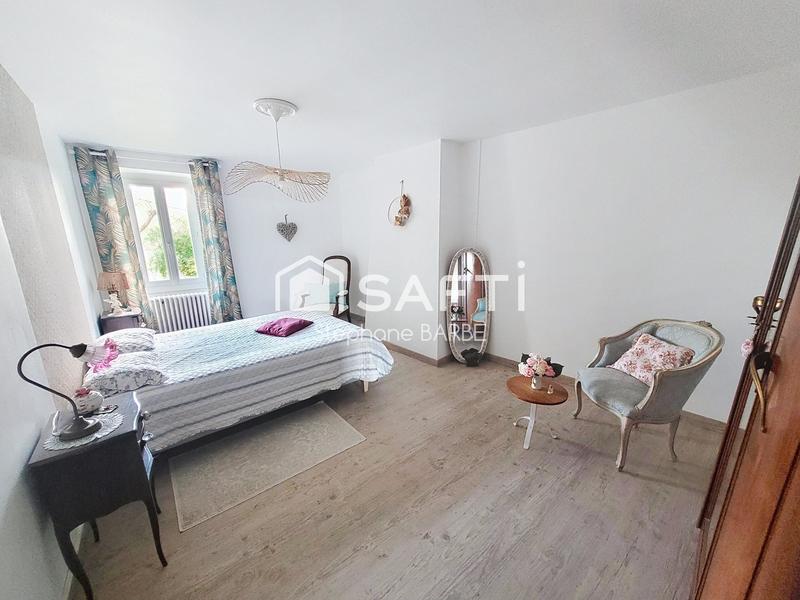 Maison - 105 m² - 5 pièces