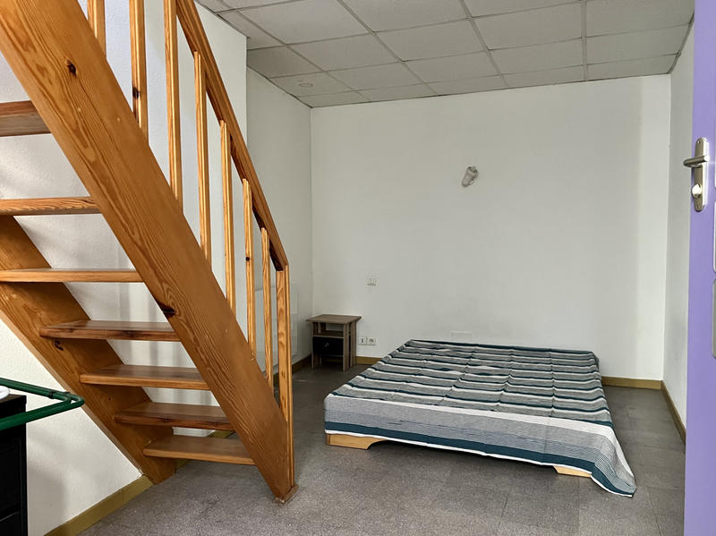 Immeuble - 108 m² - 6 pièces