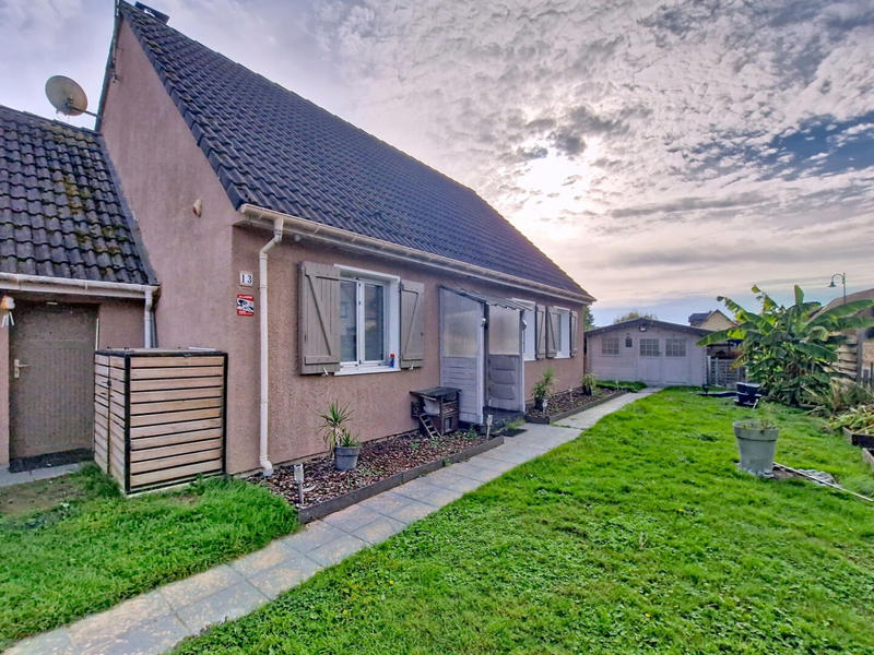 Maison - 84 m² - 4 pièces