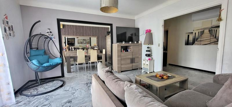 Maison - 157 m² - 7 pièces