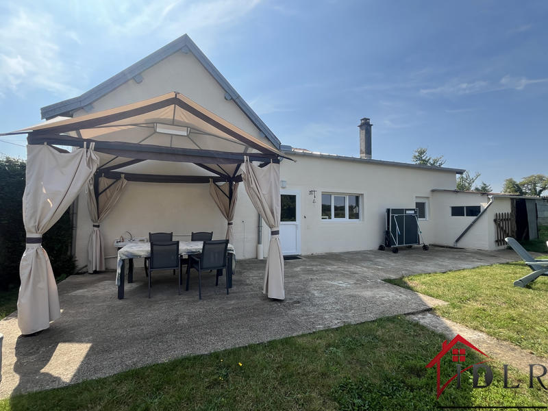 Propriété - 104 m² - 4 pièces