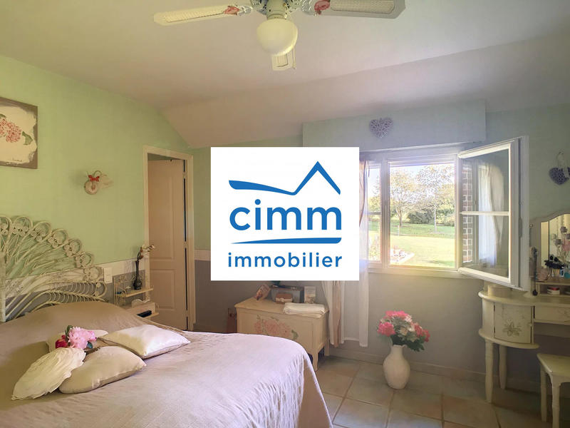 Maison - 365 m² - 15 pièces