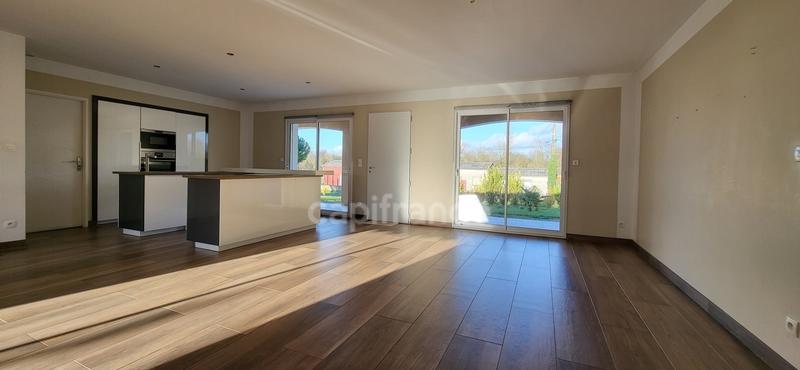 Maison - 120 m² - 4 pièces