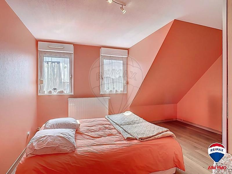 Appartement - 102 m² - 5 pièces