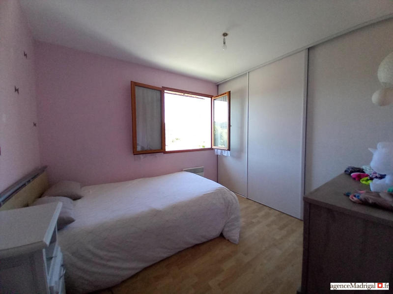 Maison traditionnelle - 135 m² - 5 pièces