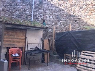 Maison - 200 m² - 10 pièces