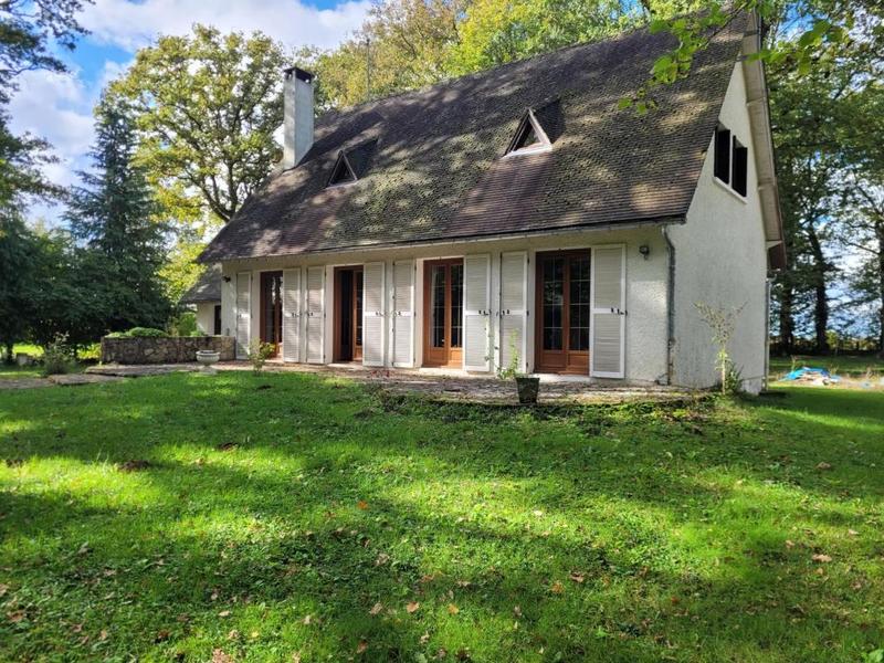 Maison - 140 m² - 6 pièces