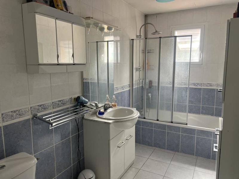 Propriété - 90 m² - 4 pièces