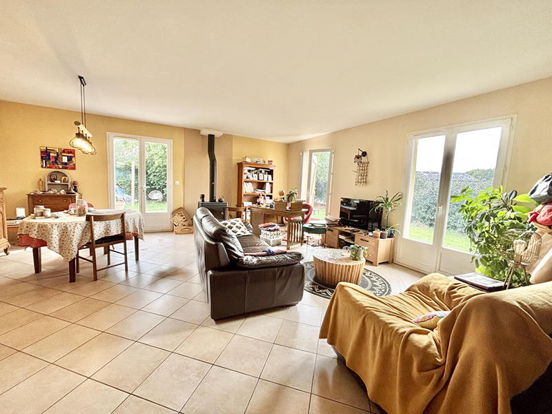 Maison - 103 m² - 4 pièces