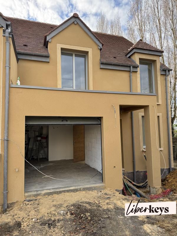 Maison - 110 m² - 5 pièces