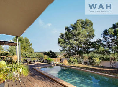 Villa - 230 m² - 7 pièces