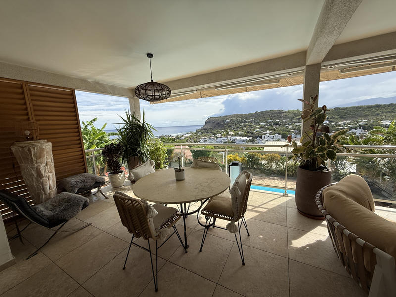 Maison - 350 m² - 9 pièces