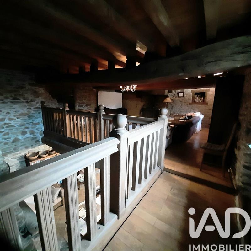 Maison - 197 m² - 7 pièces