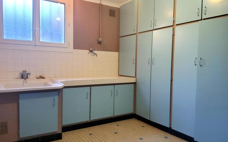 Maison - 225 m² - 7 pièces