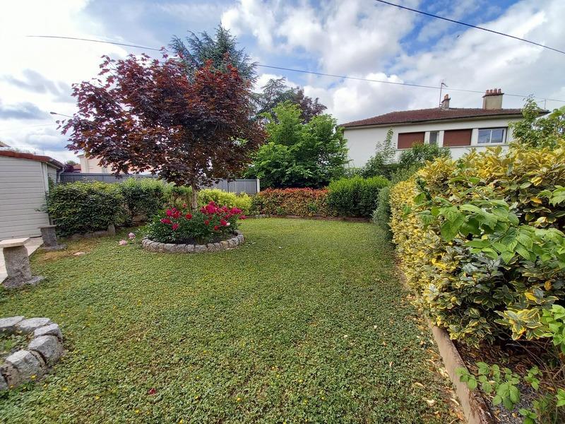 Maison - 96 m² - 3 pièces