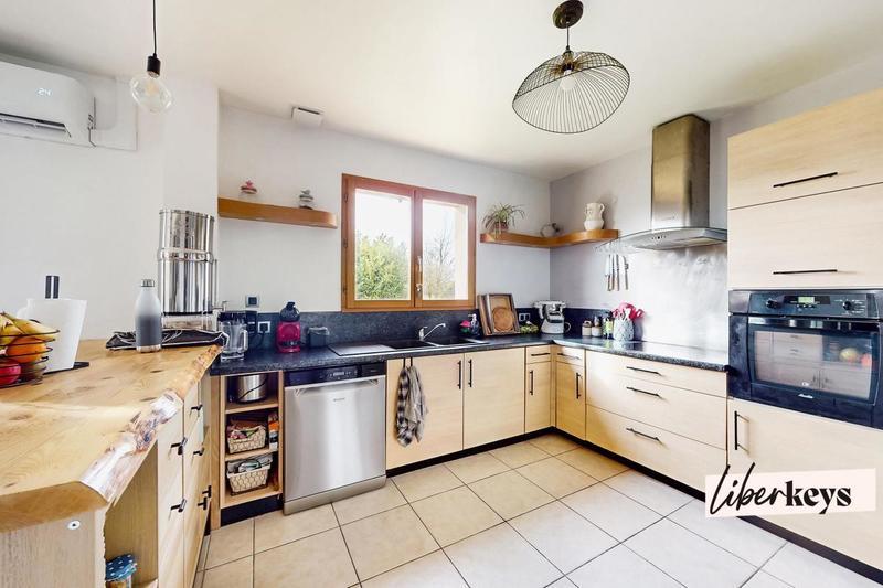 Maison - 118 m² - 5 pièces