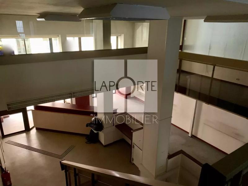 Fonds de commerce - 194 m²