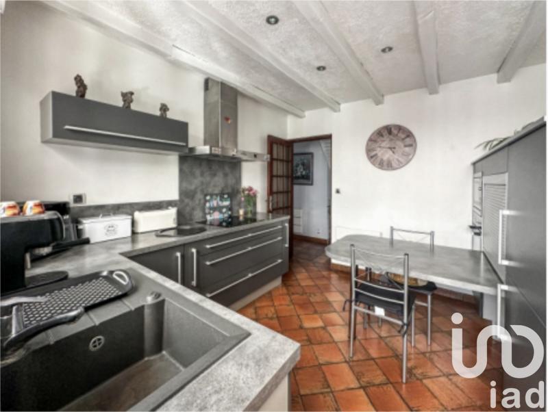 Maison - 150 m² - 8 pièces