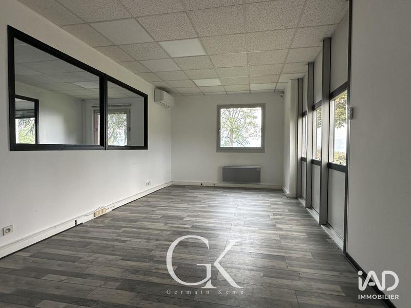 Local commercial - 1 265 m²